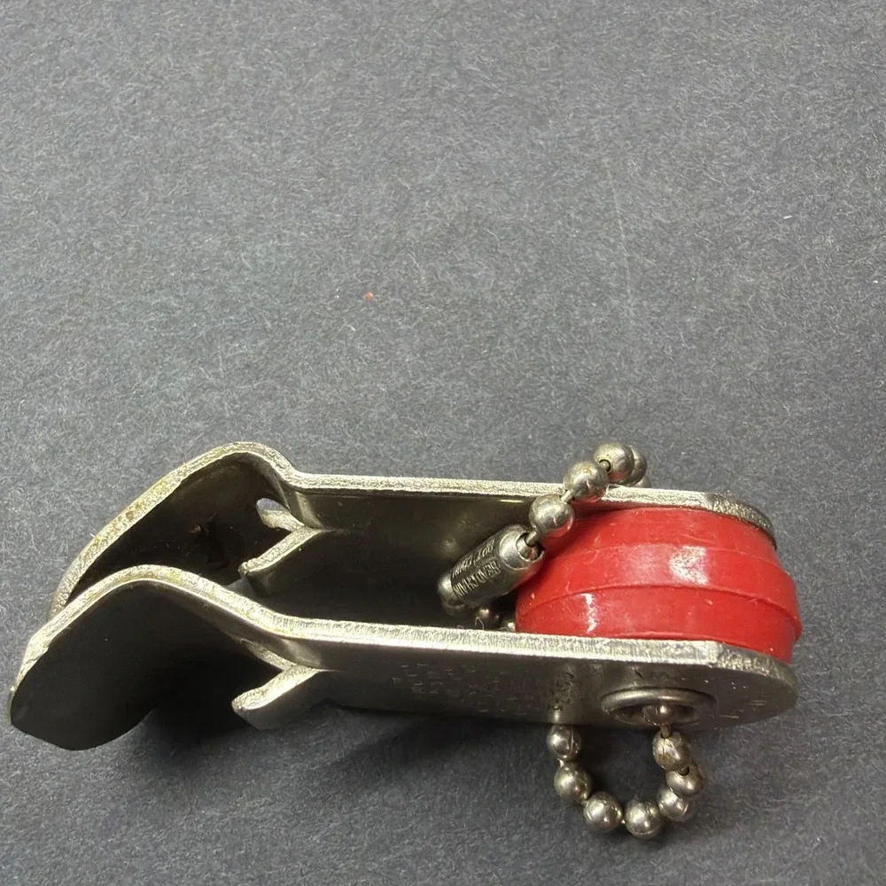 Vintage Hamm's Beer Foldable Keychain/ Bottle & Can Opener  Vaughan USA